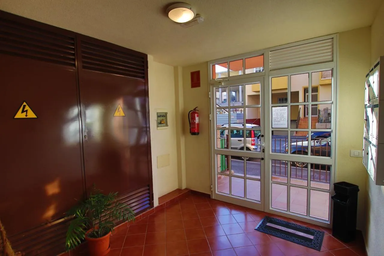 Spacious Apartment For Vacation In South Tenerife San Isidro